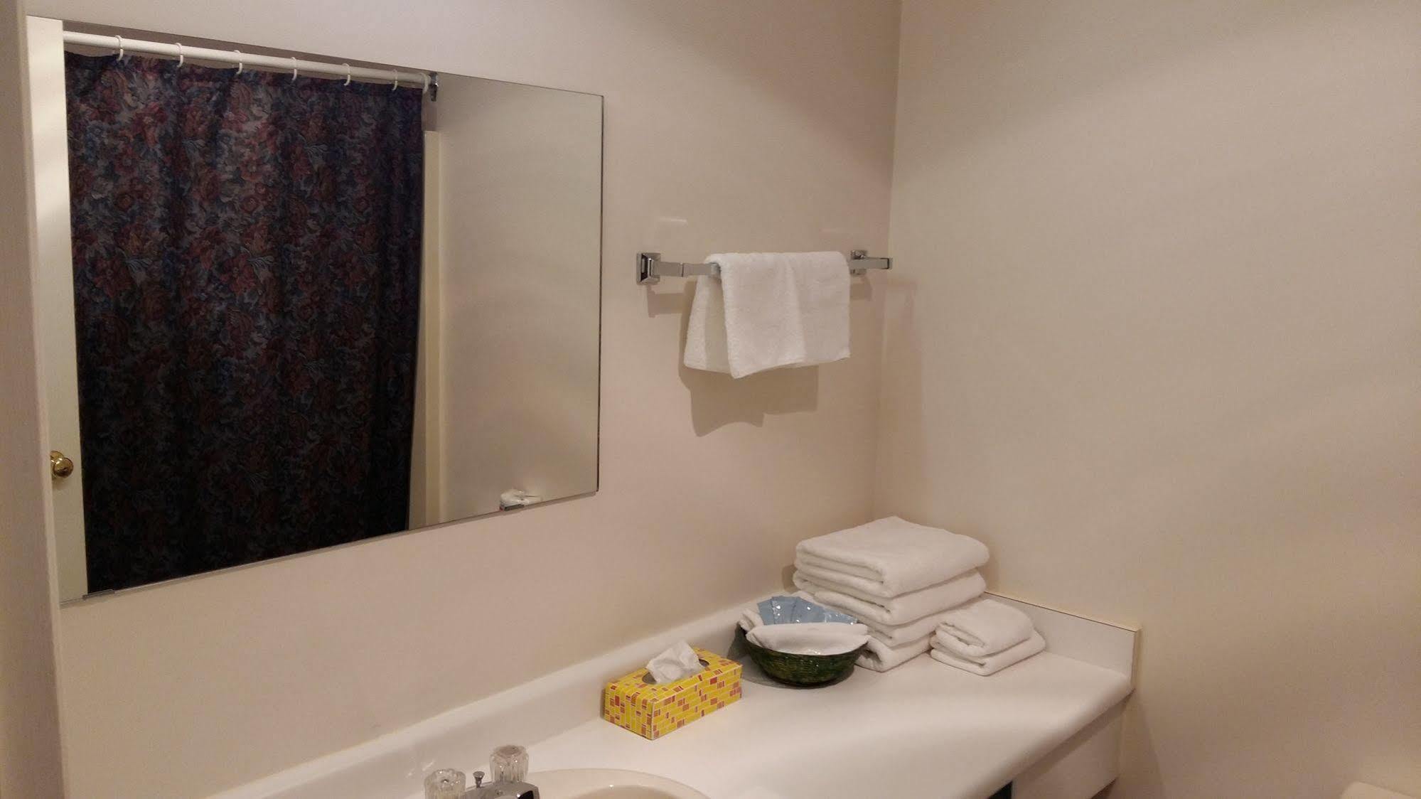 Chase Country Inn Ngoại thất bức ảnh